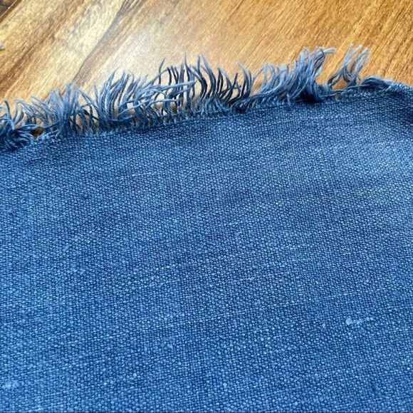 Vintage Set of 2 Blue Placemats/ Doilies/ Napkins - Picture 4 of 7